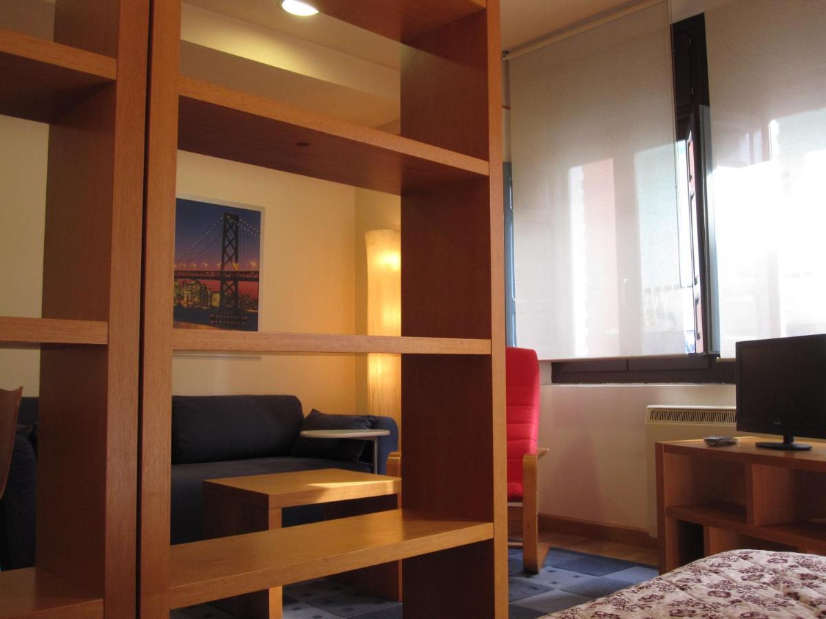 Apartamentos Legazpi Cangas De Narcea Luaran gambar