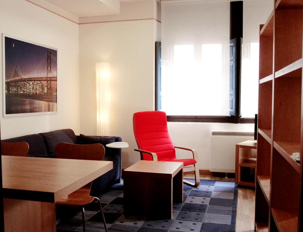 Apartamentos Legazpi Cangas De Narcea Luaran gambar